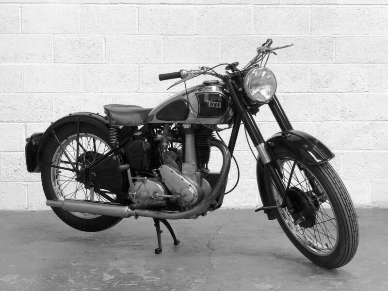 BSA B33